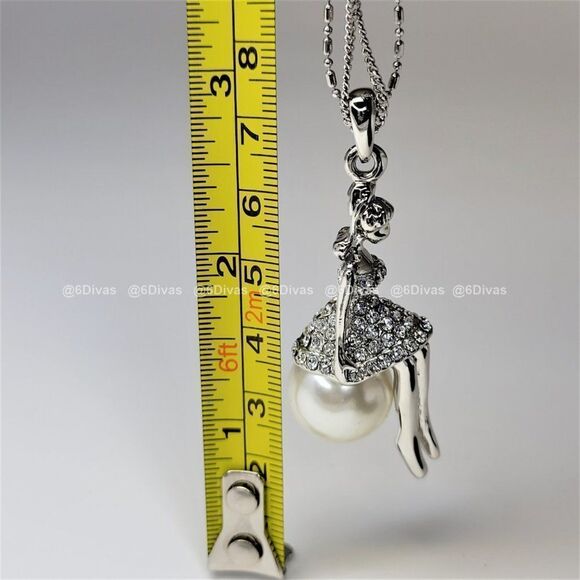Crystal Ballerina On a Pearl Pendant Necklace - Picture 8 of 12